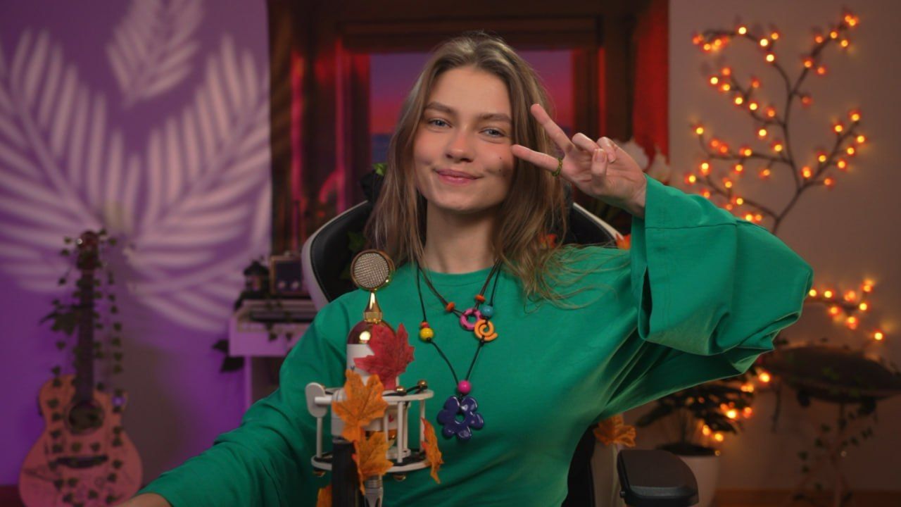 13 лет YouTube: Саша Квашеная провела праздничный стрим 🎉